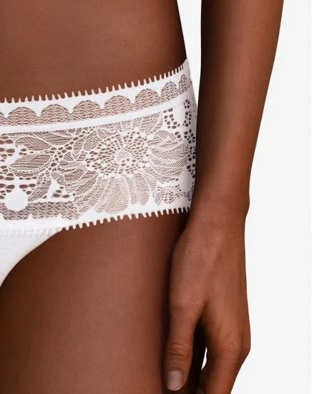 Shorty Chantelle Day To Night (Blanc) 5 Shorty Chantelle Day To Night (Blanc) – Image 3