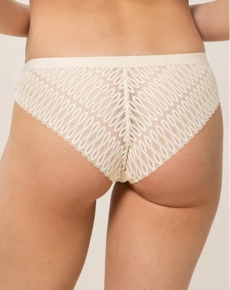 Slip Brésilien Triumph Aura Spotlight (Creamy Dream) 4 Slip Brésilien Triumph Aura Spotlight (Creamy Dream) – Image 2