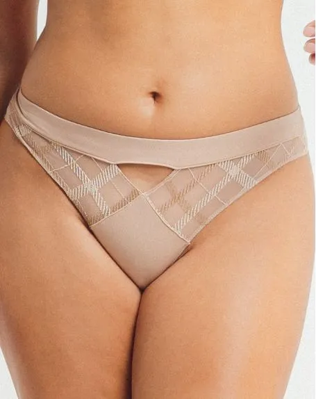 Slip Louisa Bracq Albanach (Chair) 3 Slip Louisa Bracq Albanach (Chair)