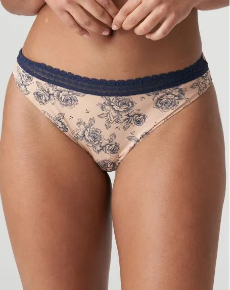 String Prima Donna Twist Matama (Light Tan) 3 String Prima Donna Twist Matama (Light Tan)